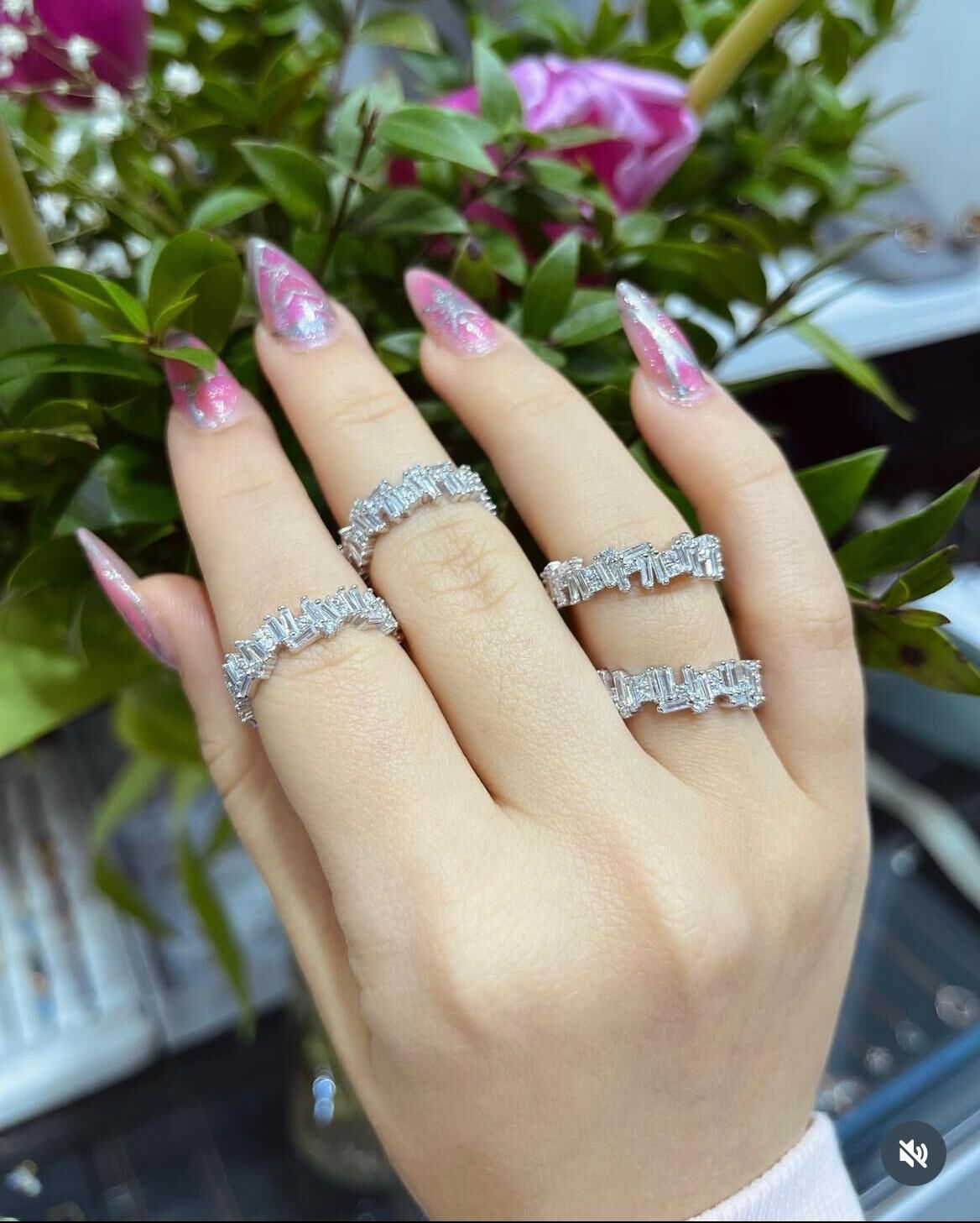 Kristal Işıltı Baget TaşlıTamtur Yüzük